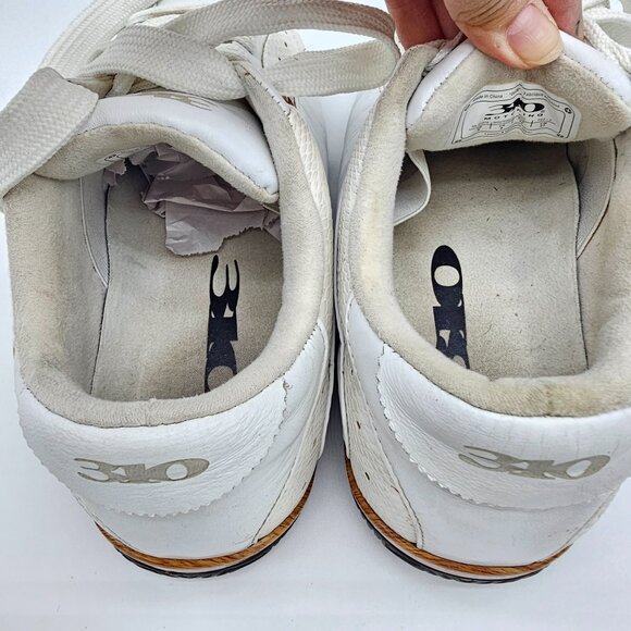 310 Motoring Monterey Model Sneaker White Leather White Snake Print Men's Size 9 - Picture 9 of 13